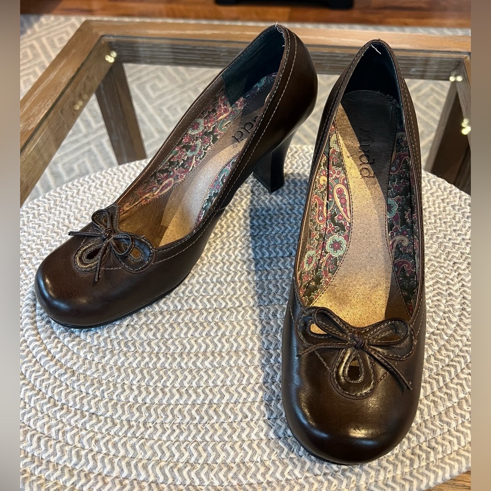 Mudd  Womens shoes. Brown size 9M